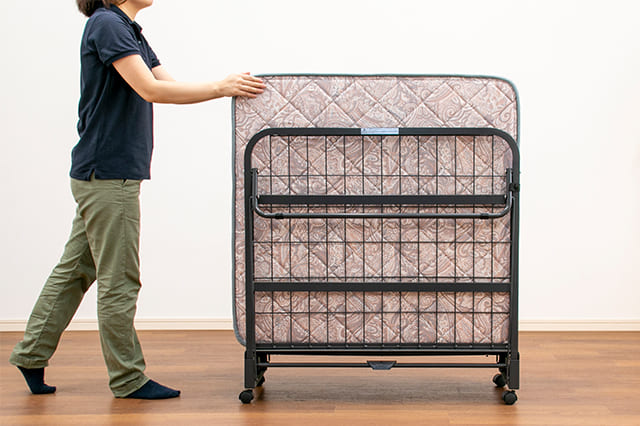 キャスター付き